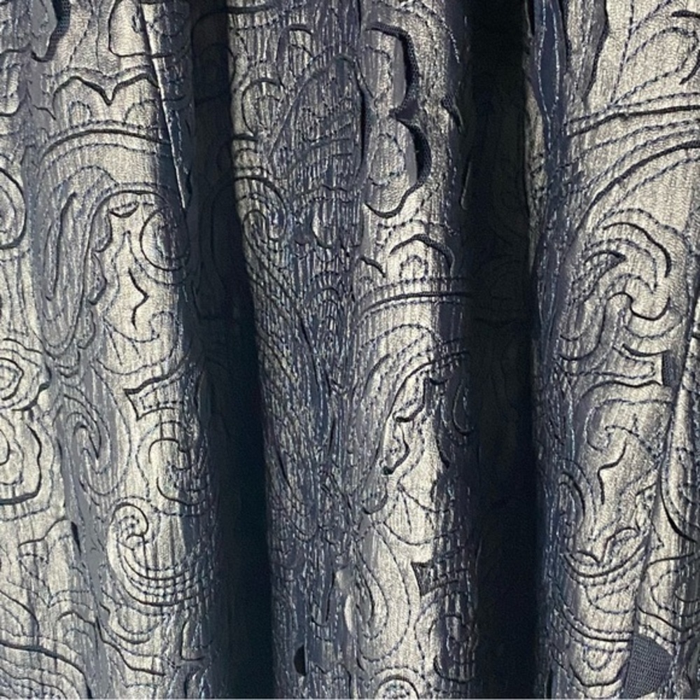 NWT $289 W by Worth Metallic Navy Paisley Halter Dress - Size 8 - Picture 9 of 11